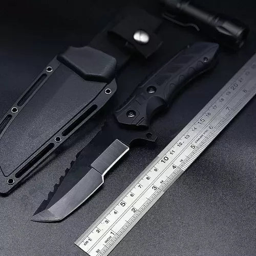 Cuchillo con perdernal